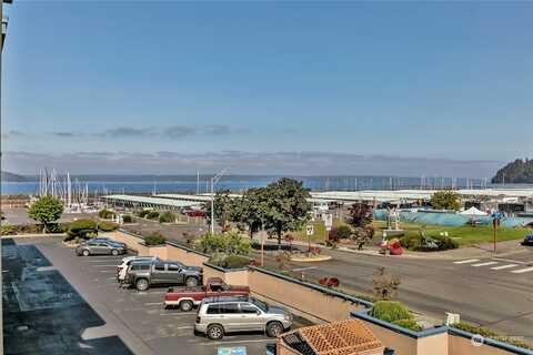 227Th, DES MOINES, WA 98198