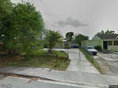 58Th, WEST PARK, FL 33023