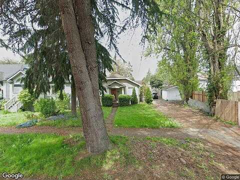 55Th, SEATTLE, WA 98105