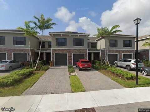 5Th, DEERFIELD BEACH, FL 33441