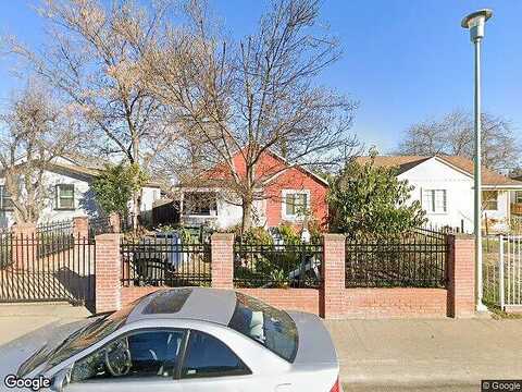 33Rd, SACRAMENTO, CA 95820