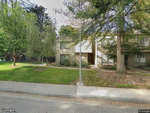 Commons, SACRAMENTO, CA 95825