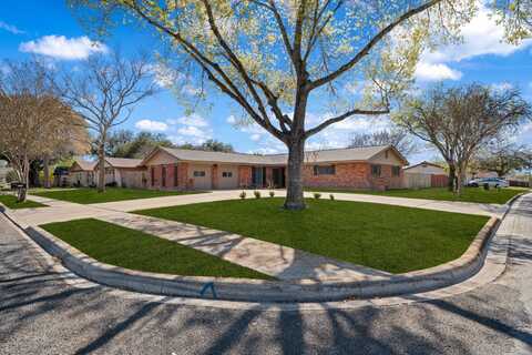 Hilltop, SEGUIN, TX 78155