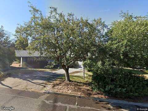 Oak, MADRAS, OR 97741