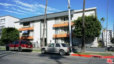 Kenmore, LOS ANGELES, CA 90020