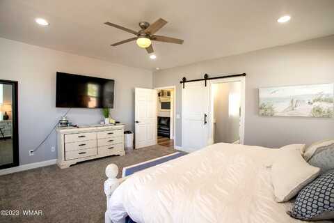 Lobo, SNOWFLAKE, AZ 85937