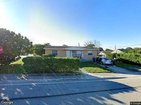 25Th, RIVIERA BEACH, FL 33404
