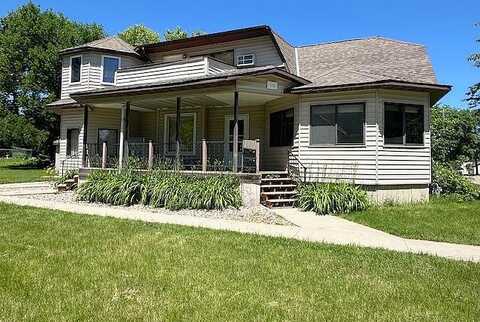 Bernard, WILLMAR, MN 56201