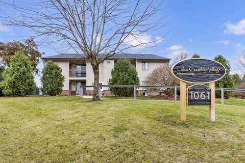 Regent, OCONOMOWOC, WI 53066