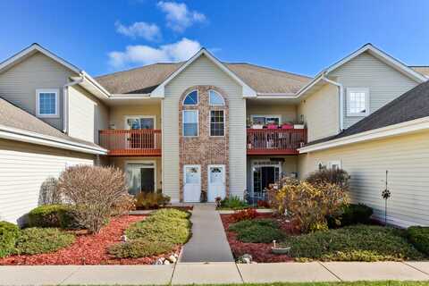 Betzer, DELAVAN, WI 53115