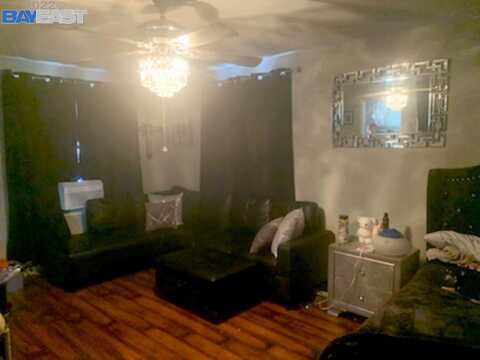 Whittier, TRACY, CA 95376