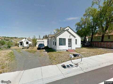 Oak, MADRAS, OR 97741