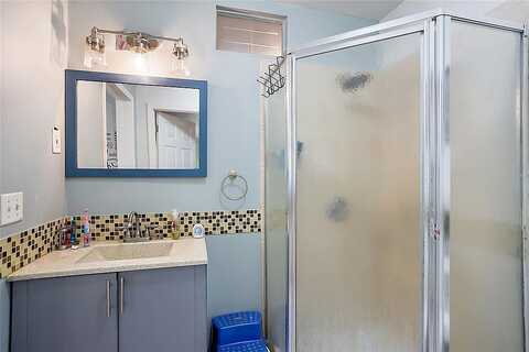 Powell, WILDWOOD, FL 34785