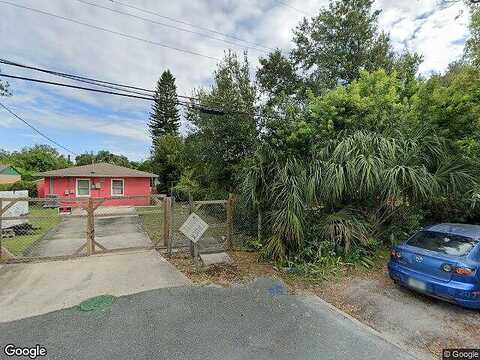 17Th, SAINT PETERSBURG, FL 33701