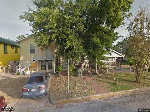 Avenue R 1/2, GALVESTON, TX 77551