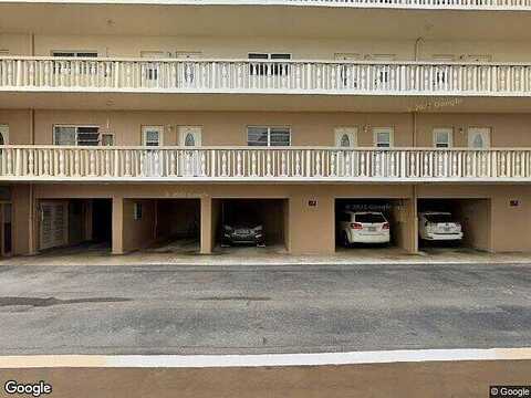 Ocean, HALLANDALE BEACH, FL 33009