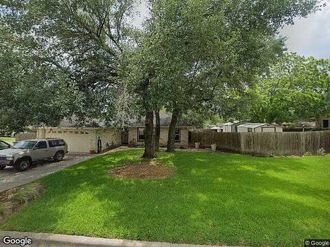 Carolyn, TAYLOR, TX 76574
