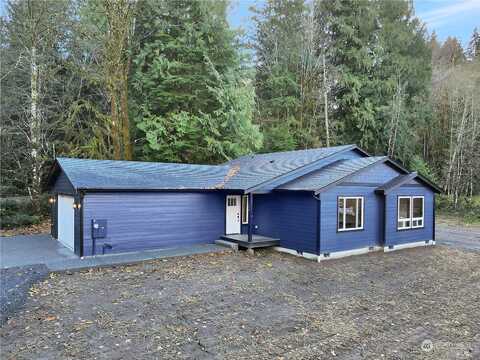 Commercial Ave, Darrington, WA 98241