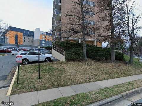 King, ALEXANDRIA, VA 22302
