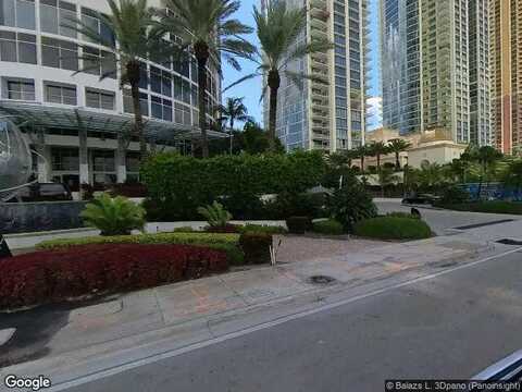 Collins, SUNNY ISLES BEACH, FL 33160