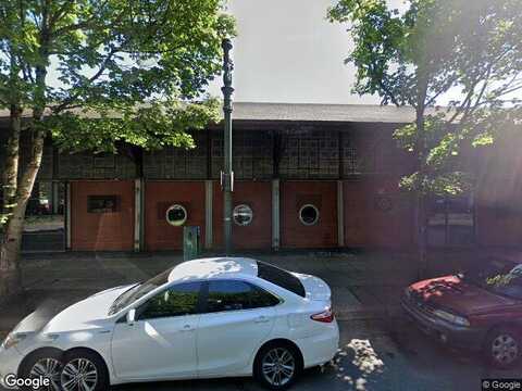 Naito, PORTLAND, OR 97209