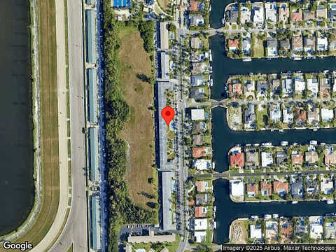 Layne, HALLANDALE BEACH, FL 33009