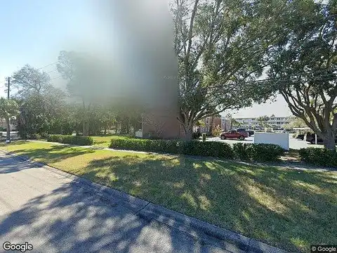 82Nd, SAINT PETERSBURG, FL 33702