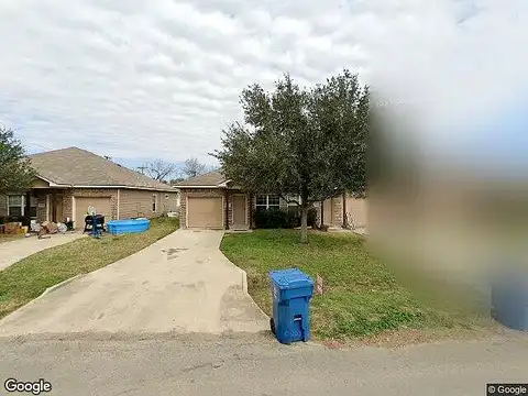 Tullos, THREE RIVERS, TX 78071