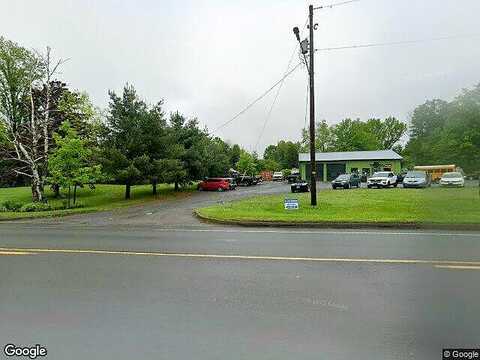 Maple Street, Waymart, PA 18472