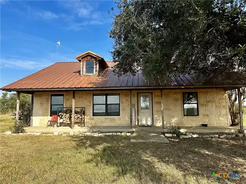 Cr 459A, Lott, TX 76656