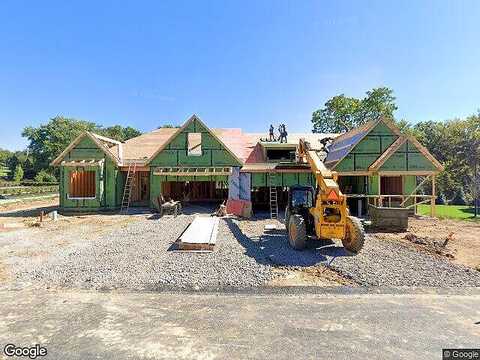 Clubhouse Court, Murrysville, PA 15632