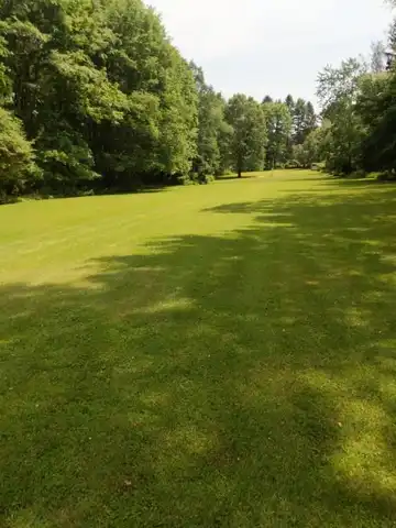 Halyday Run, OIL CITY, PA 16301