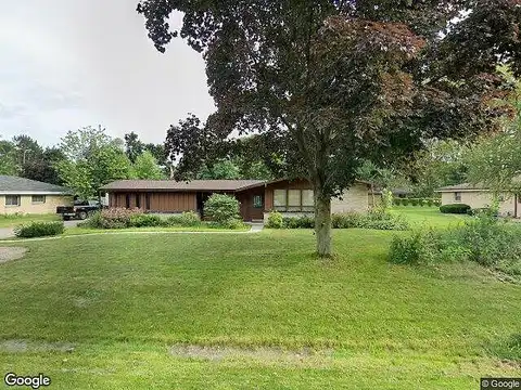 Cloverleaf, MILWAUKEE, WI 53223