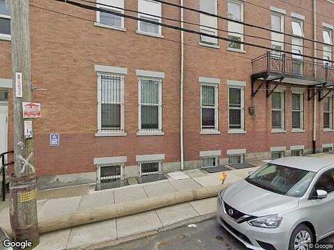 Broad, PHILADELPHIA, PA 19121