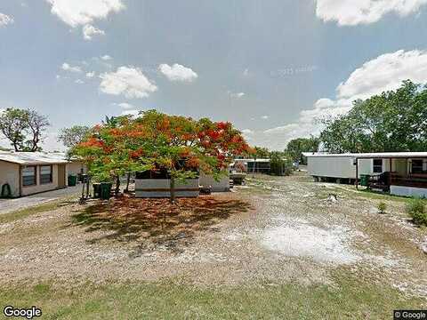 Mamie, CHOKOLOSKEE, FL 34138