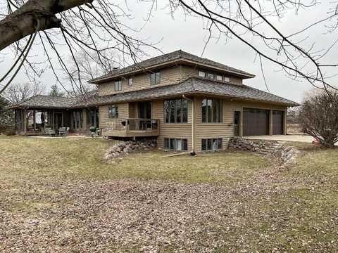 Town Hall, WALWORTH, WI 53184