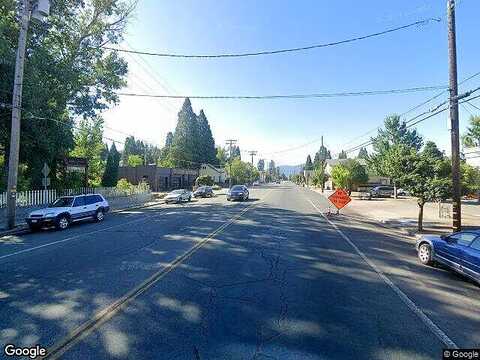 Tamsen, MOUNT SHASTA, CA 96067