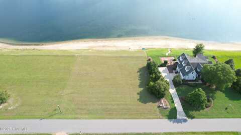 337 Schooner Landing Drive, Edenton, NC 27932
