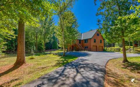 41 Paye Rd, Vermontville, NY 12989