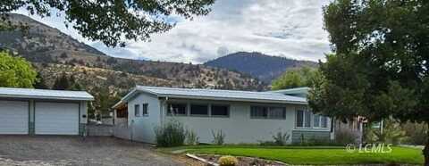 18317 Hwy 395, Lakeview, OR 97630