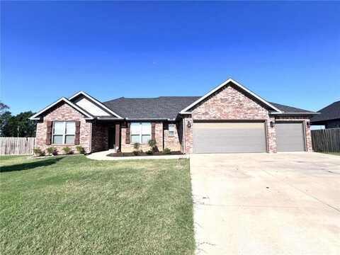 557 Rossi ST, Springdale, AR 72762