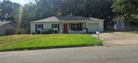 2117 Briarwood AVE, Fayetteville, AR 72703