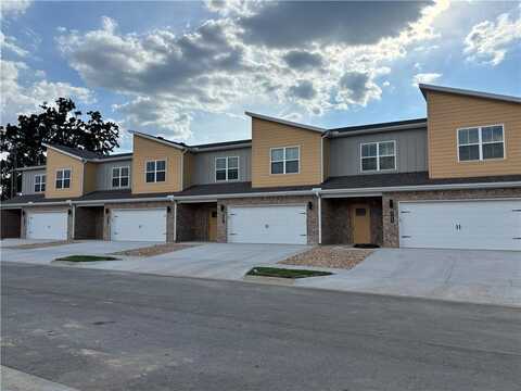 1038 Seaborn WY, Pea Ridge, AR 72751