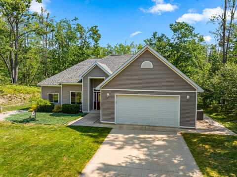7849 Sandpiper Trail, Gaylord, MI 49735