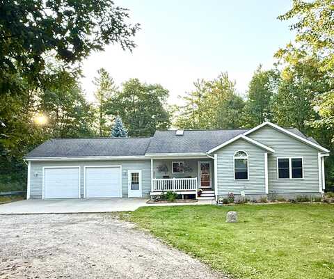 4053 W Otsego Lake Drive, Gaylord, MI 49735