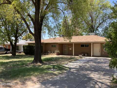 6750 N 11TH Place, Phoenix, AZ 85014