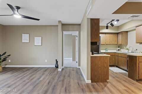 4444 E PARADISE VILLAGE Parkway N, Phoenix, AZ 85032