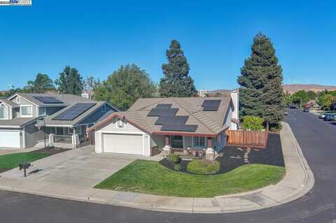 1103 Winged Foot Ct, Livermore, CA 94551