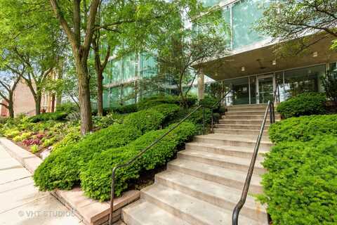 3120 S. Indiana Avenue, Chicago, IL 60616
