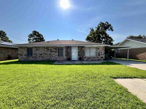 107 Diplomat Way Drive, Thibodaux, LA 70301